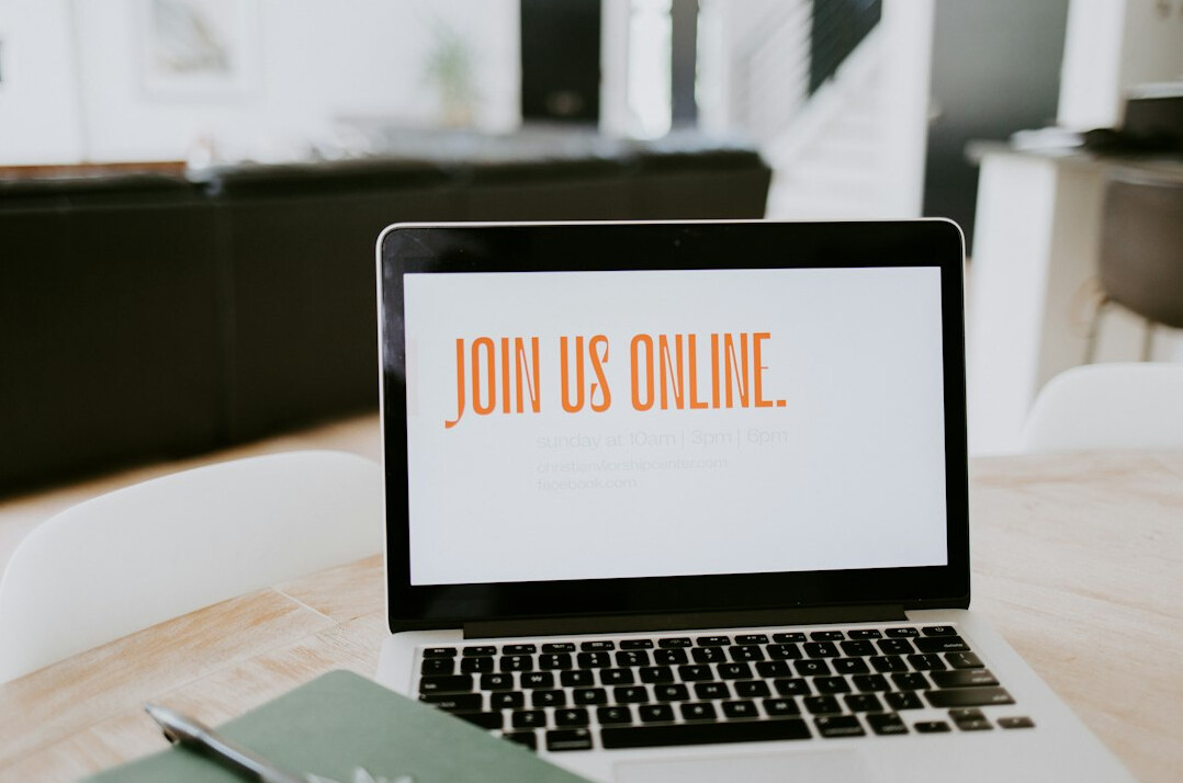 online course laptop